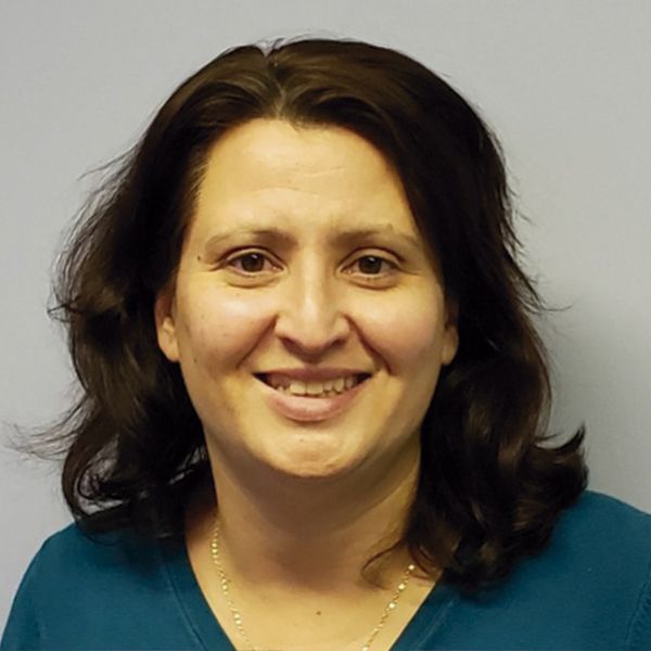 Mme Isabel Correa