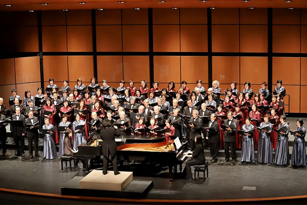 Alata Harmonia Chorus od Canada