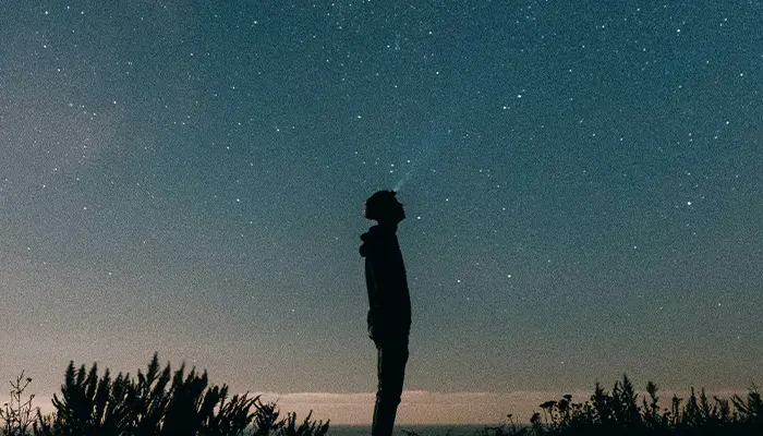 Trois étoiles pour nous guider vers Dieu : foi, espérance, charité